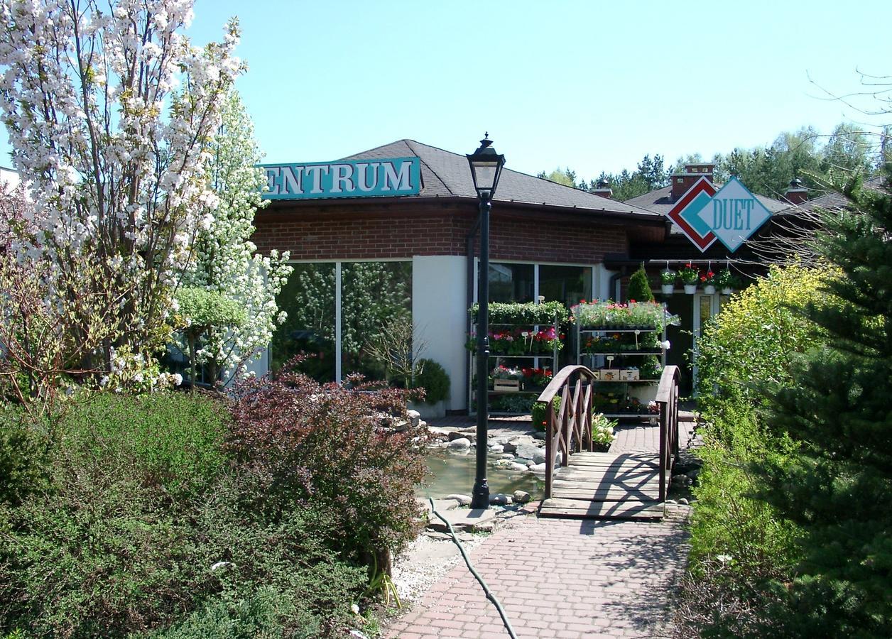 Zajazd Duet Radzymin Exterior foto