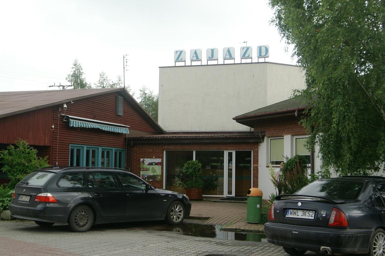 Zajazd Duet Radzymin Exterior foto